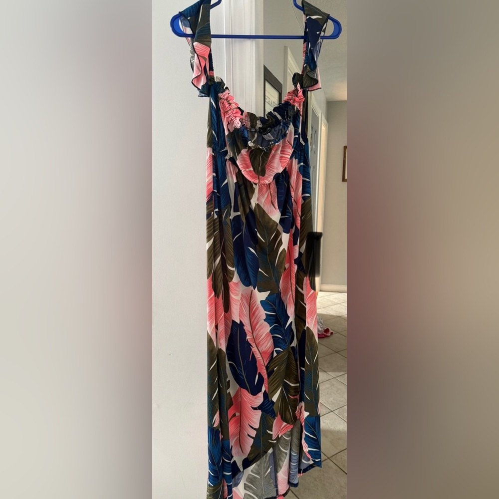 Tropical Leaf Print Maxi Dress